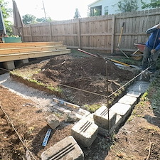 Belgard-Castle-Manor-Retaining-Wall-Cambridge-Cobble-Savannah-Paver-Patio-Installation-in-Nashville-TN 5