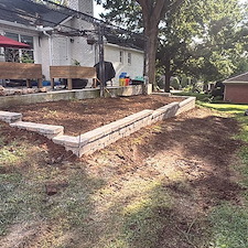 Custom-Belgard-Castle-Manor-Retaining-Wall-Raised-Flowerbed-Installation-in-Nashville-TN 6